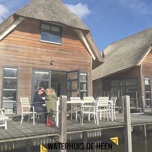 WATER DE HEEN huisje